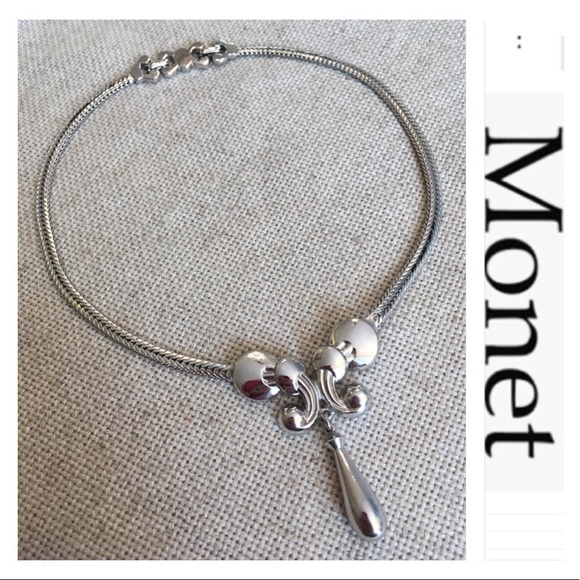 Vintage Jewelry - Vintage Monet Silvertone Choker With Silver Drop